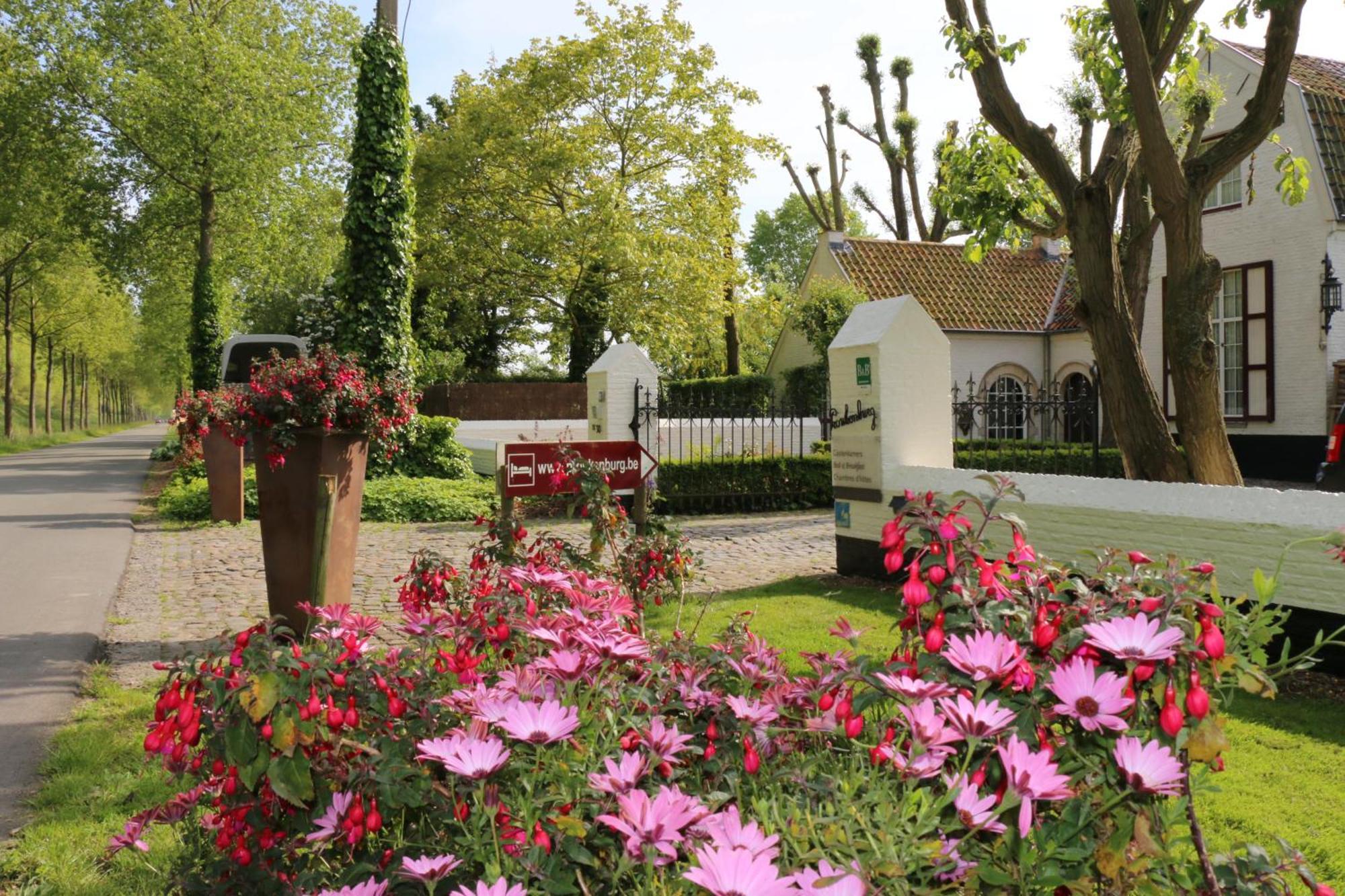 B&B Pronkenburg Bruges Exterior photo