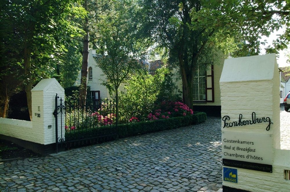 B&B Pronkenburg Bruges Exterior photo